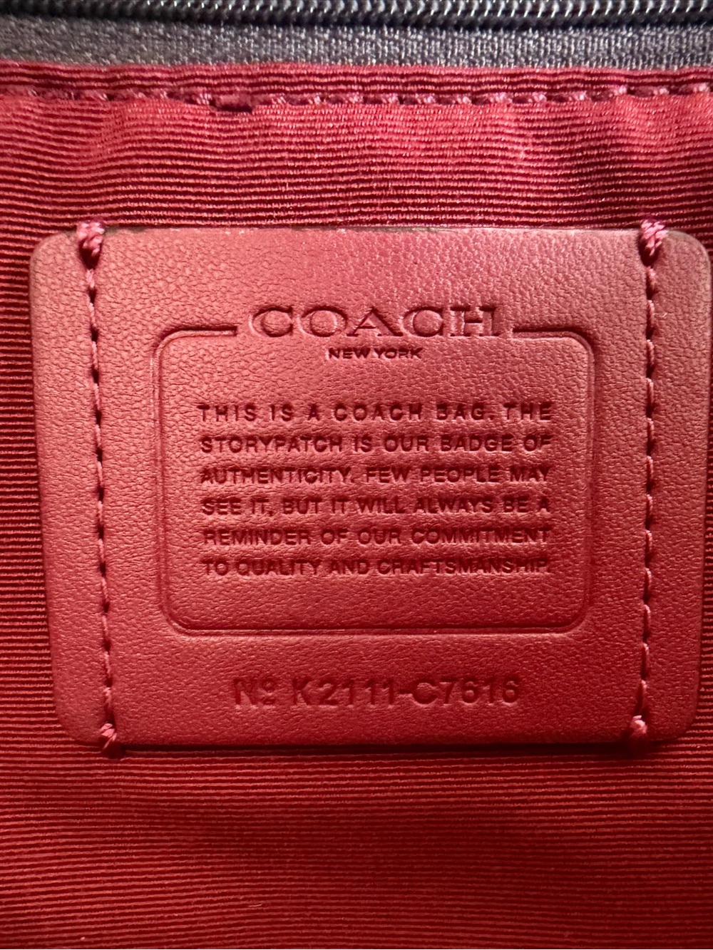 Coach City Tote Bag In Signature Canvas With Heart Petal Print and charm - Picture 12 of 12
